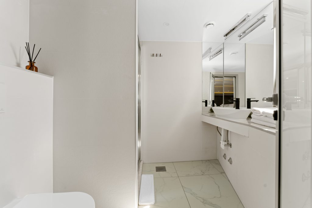 88. ALFA MARIO Double cabin en suite - Lower deck